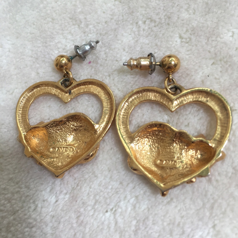 Avon Earrings Gold Tone Cat Heart Earrings - Women’s Jewelry - Picture 3 of 4